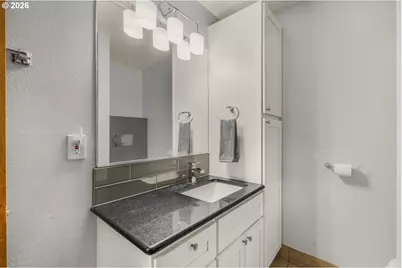 12295 SE Main St, Portland, OR 97233 - Photo 20