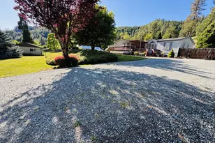 22282 Tiller Trail Hwy, Days Creek, OR 97429 - Photo 34