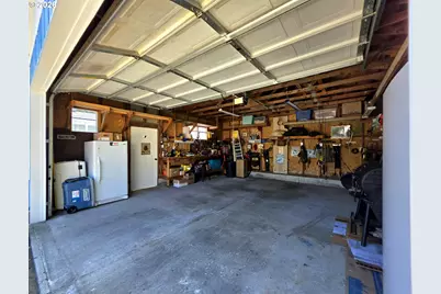 521 Central Ave, South Bend, WA 98586 - Photo 22