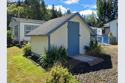521 Central Ave, South Bend, WA 98586 - Photo 24