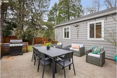 5915 SW Haines St, Portland, OR 97219 - Photo 44