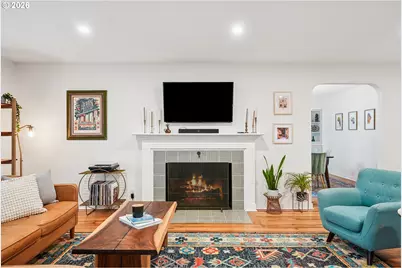 5915 SW Haines St, Portland, OR 97219 - Photo 12