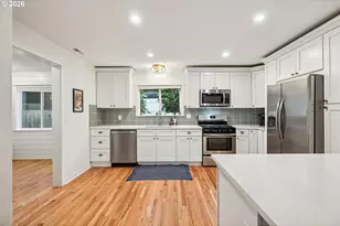 5915 SW Haines St, Portland, OR 97219 - Photo 18