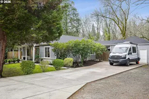 5915 SW Haines St, Portland, OR 97219 - Photo 4