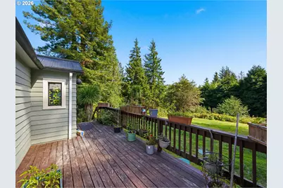 38230 Highway 30, Astoria, OR 97103 - Photo 8