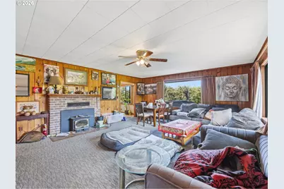 38230 Highway 30, Astoria, OR 97103 - Photo 12