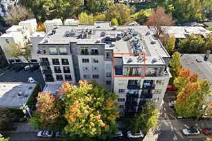 1930 NW Irving St, Portland, OR 97209 - Photo 2