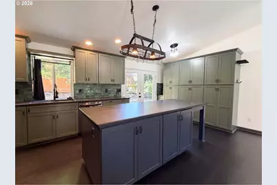 37685 Sandy Heights St, Sandy, OR 97055 - Photo 6