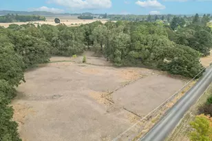 1780 Clover Ridge Rd NE, Albany, OR 97321 - Photo 4