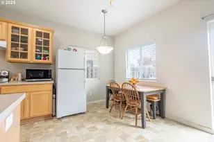 621 Jasmine Cir, Independence, OR 97351 - Photo 10