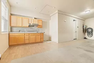 10129 NW Langworthy Terrace, Portland, OR 97229 - Photo 46