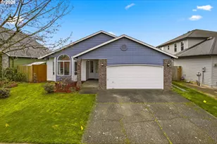 858 SW 24th St, Troutdale, OR 97060 - Photo 2