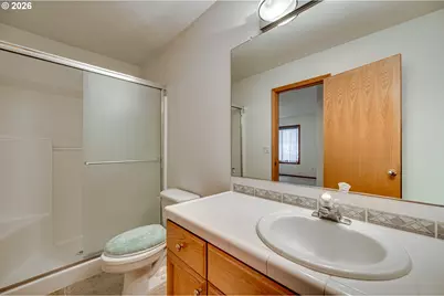 13801 NW 10th Ct #B8, Vancouver, WA 98685 - Photo 12