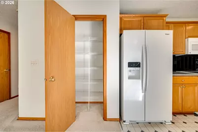 13801 NW 10th Ct #B8, Vancouver, WA 98685 - Photo 6