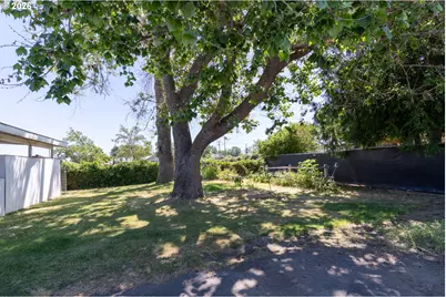 820 Parallel St, Milton-Freewater, OR 97862 - Photo 26