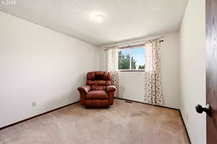 17100 SW Sugar Plum Ct, Beaverton, OR 97007 - Photo 16