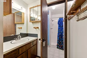 17100 SW Sugar Plum Ct, Beaverton, OR 97007 - Photo 14