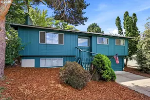 17100 SW Sugar Plum Ct, Beaverton, OR 97007 - Photo 4