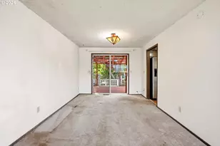 17100 SW Sugar Plum Ct, Beaverton, OR 97007 - Photo 10