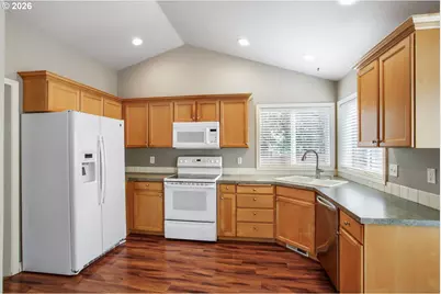 2620 NW 19th Cir, Camas, WA 98607 - Photo 6
