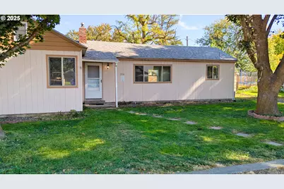 216 Solar St, Helix, OR 97835 - Photo 2