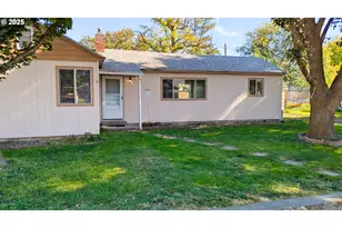 216 Solar St, Helix, OR 97835 - Photo 2