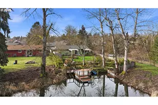 13264 Daiquiri Lake Dr NE, Aurora, OR 97002 - Photo 16