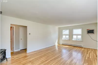 812 NW 11th St, Pendleton, OR 97801 - Photo 8