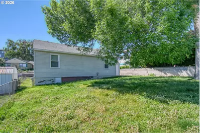 812 NW 11th St, Pendleton, OR 97801 - Photo 26