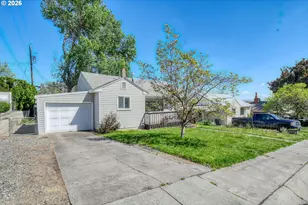 812 NW 11th St, Pendleton, OR 97801 - Photo 2
