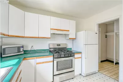 812 NW 11th St, Pendleton, OR 97801 - Photo 12