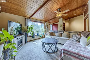 777 Deer Valley Ln, Cottage Grove, OR 97424 - Photo 6