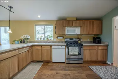 777 Deer Valley Ln, Cottage Grove, OR 97424 - Photo 12