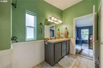 777 Deer Valley Ln, Cottage Grove, OR 97424 - Photo 16