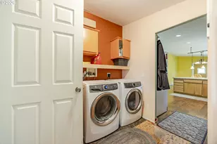 777 Deer Valley Ln, Cottage Grove, OR 97424 - Photo 14