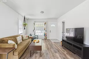 112 S Gold St, Centralia, WA 98531 - Photo 2