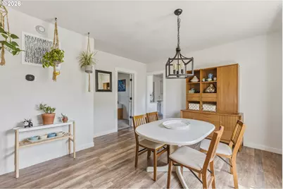 112 S Gold St, Centralia, WA 98531 - Photo 4