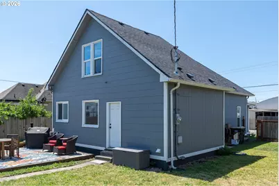 112 S Gold St, Centralia, WA 98531 - Photo 22
