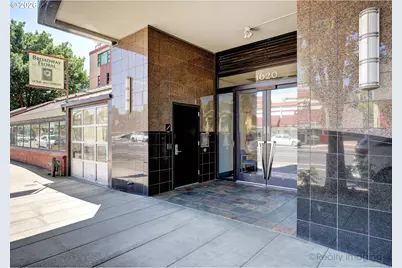 1620 NE Broadway St #228, Portland, OR 97232 - Photo 1