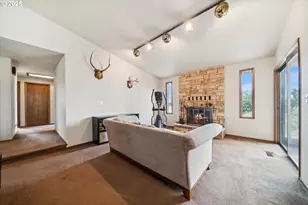 8949 S Gribble Rd, Canby, OR 97013 - Photo 8