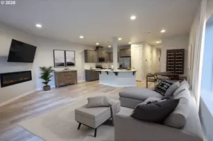 8313 NE 134th Pl, Vancouver, WA 98682 - Photo 2