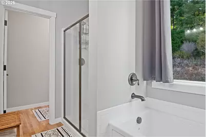 250 Red Rock Dr, Castle Rock, WA 98611 - Photo 16