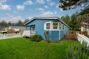 370 SE Anchor Ave, Depoe Bay, OR 97341 - Photo 4