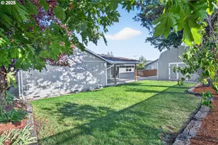 2264 NW Watters St, Roseburg, OR 97471 - Photo 32