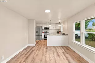 211 Sherman St, Amity, OR 97101 - Photo 6