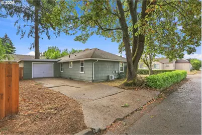 211 Sherman St, Amity, OR 97101 - Photo 2