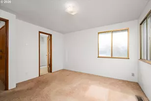 948 V St, Springfield, OR 97477 - Photo 20