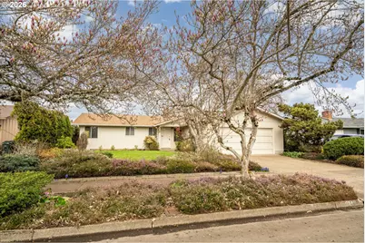 948 V St, Springfield, OR 97477 - Photo 1