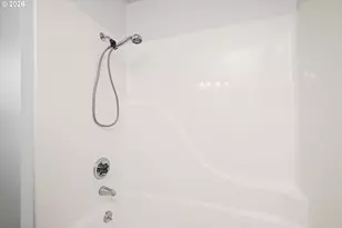 948 V St, Springfield, OR 97477 - Photo 28