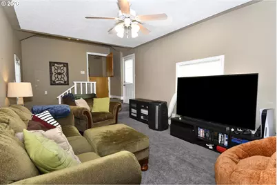 414 W 20th St, Vancouver, WA 98660 - Photo 4
